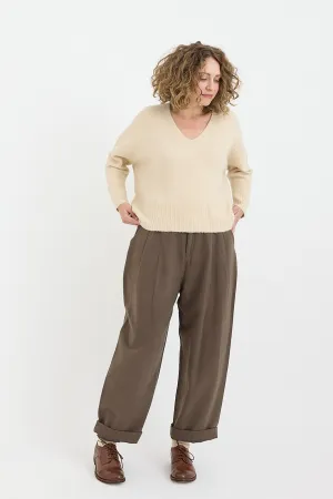 7115 by Szeki - Wool Pleated Trouser