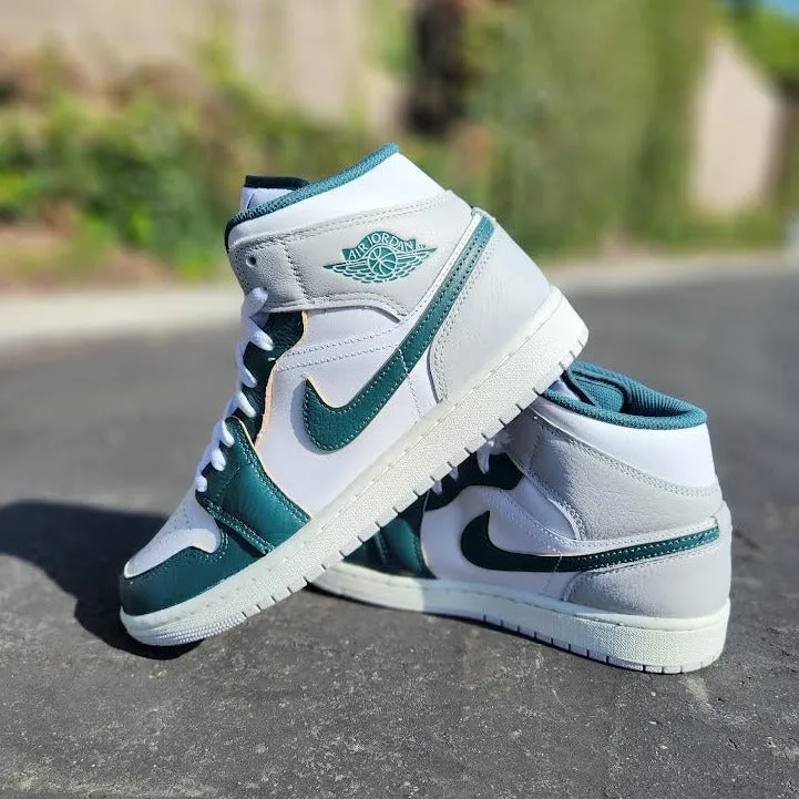 Air Jordan 1 Mid 'OXIDIZED GREEN'