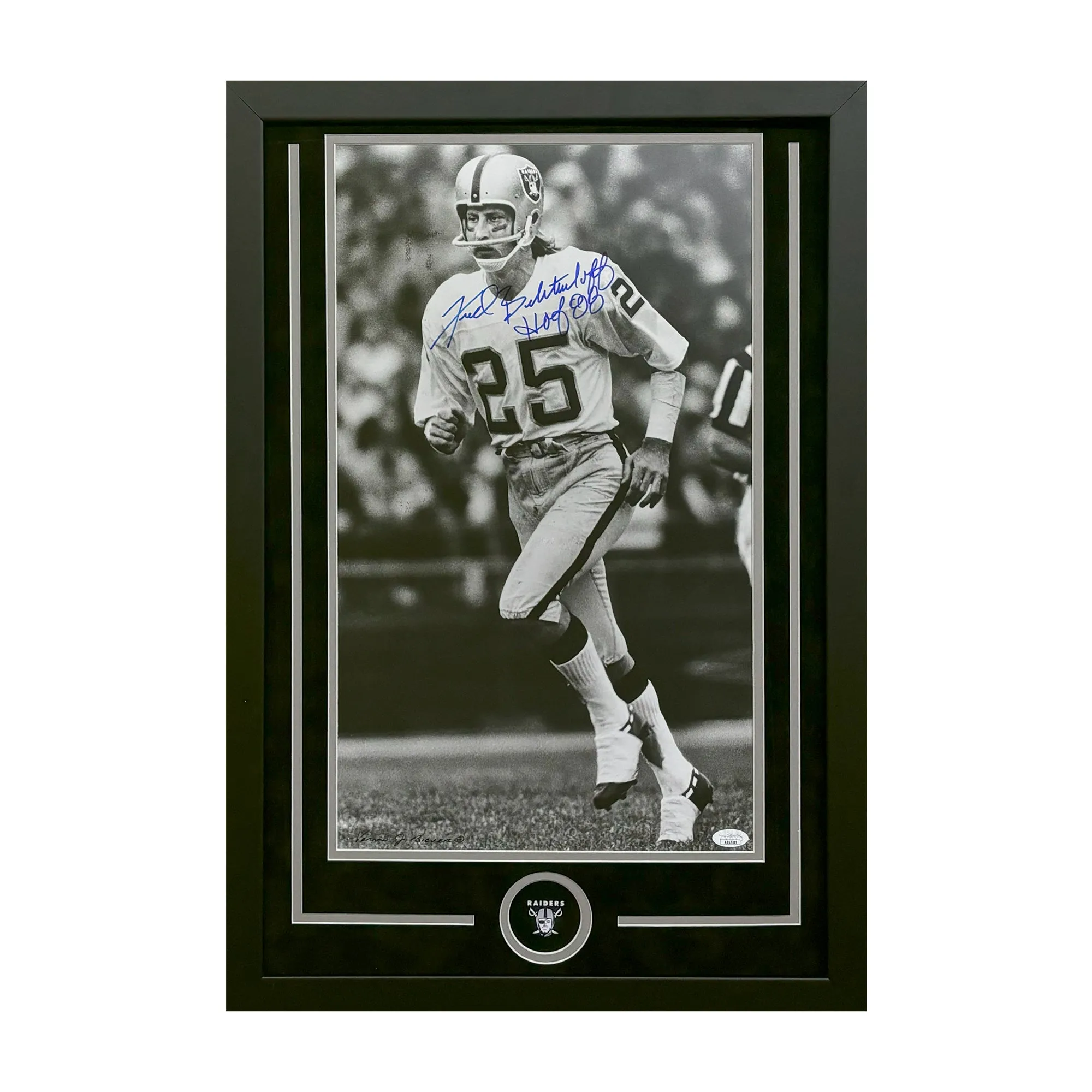 Fred Biletnikoff HOF 88 Hand Signed & Framed Oakland Raiders 16x20 Football Photo