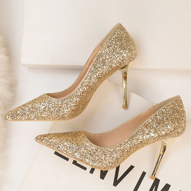 Gradual Sequined Pointed High-heeled Shoes