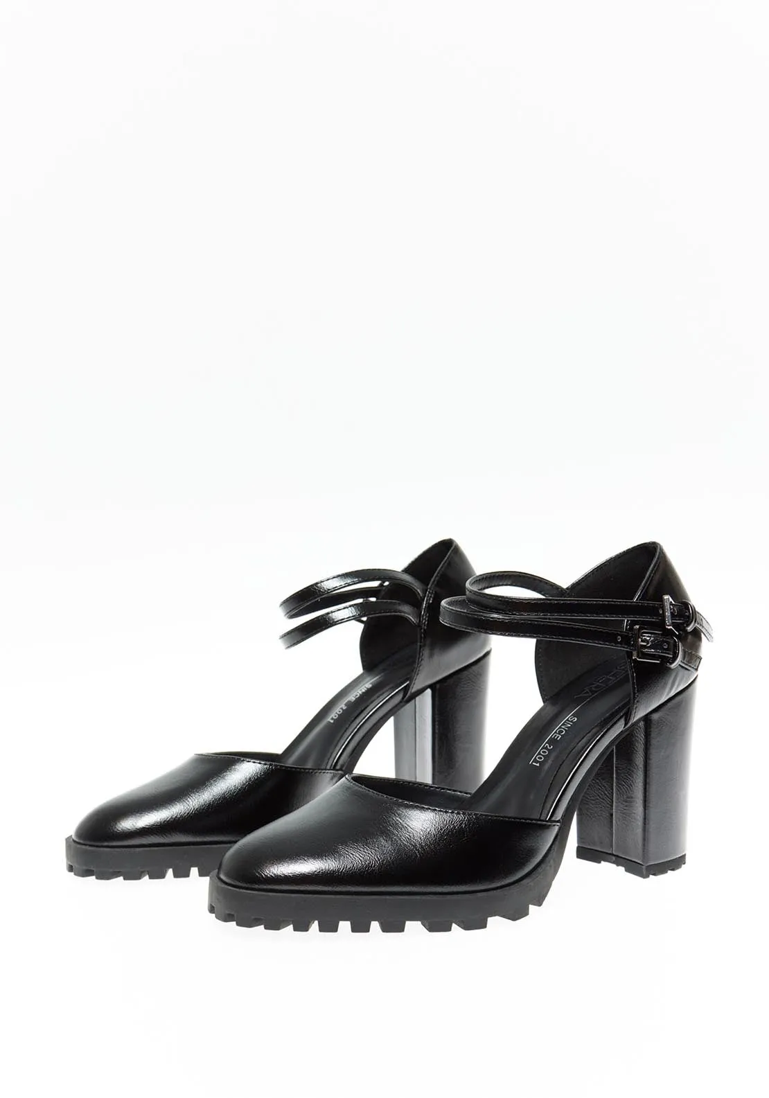 Heeled Track Cuffs - Black