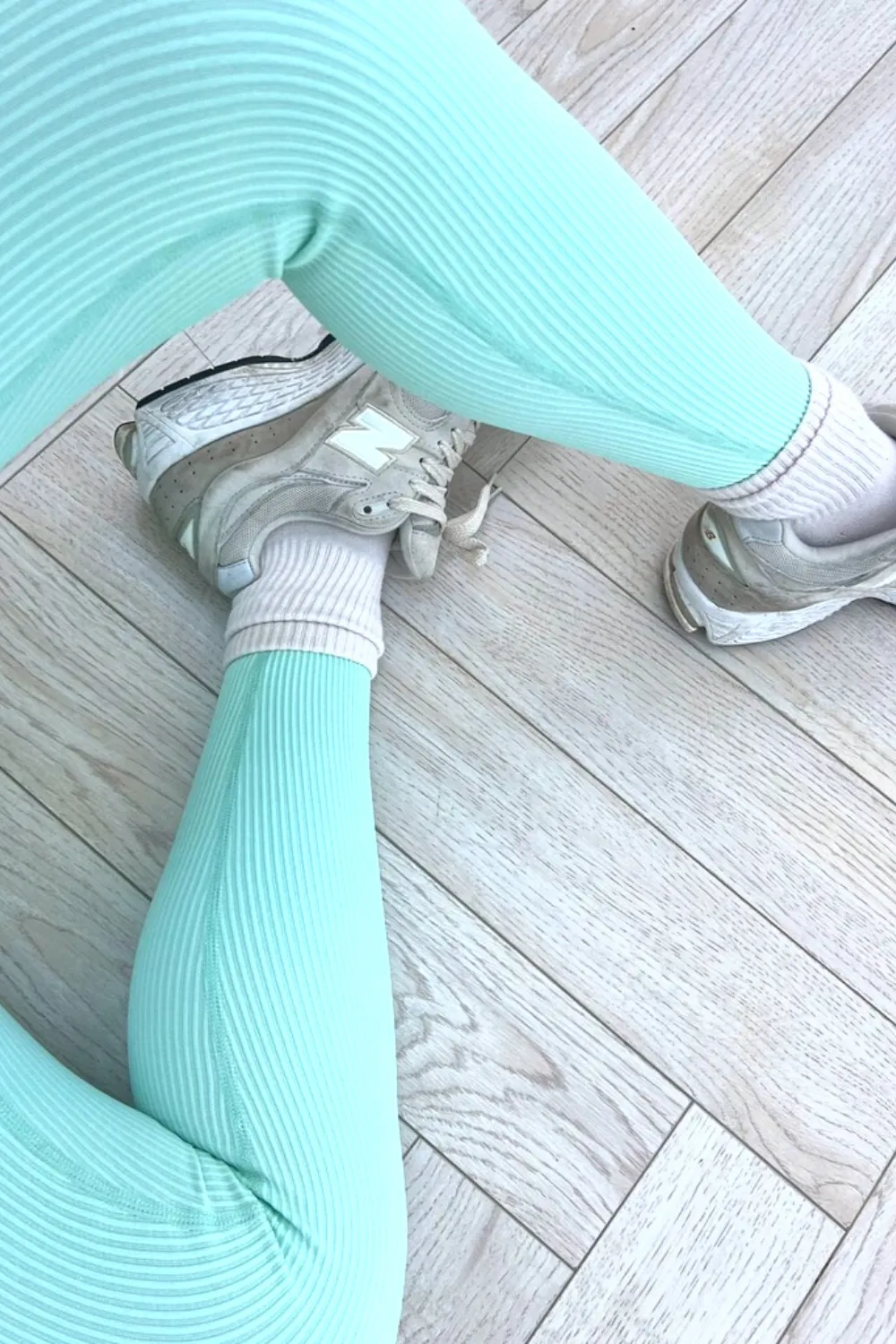 Katy mint ribbed leggings