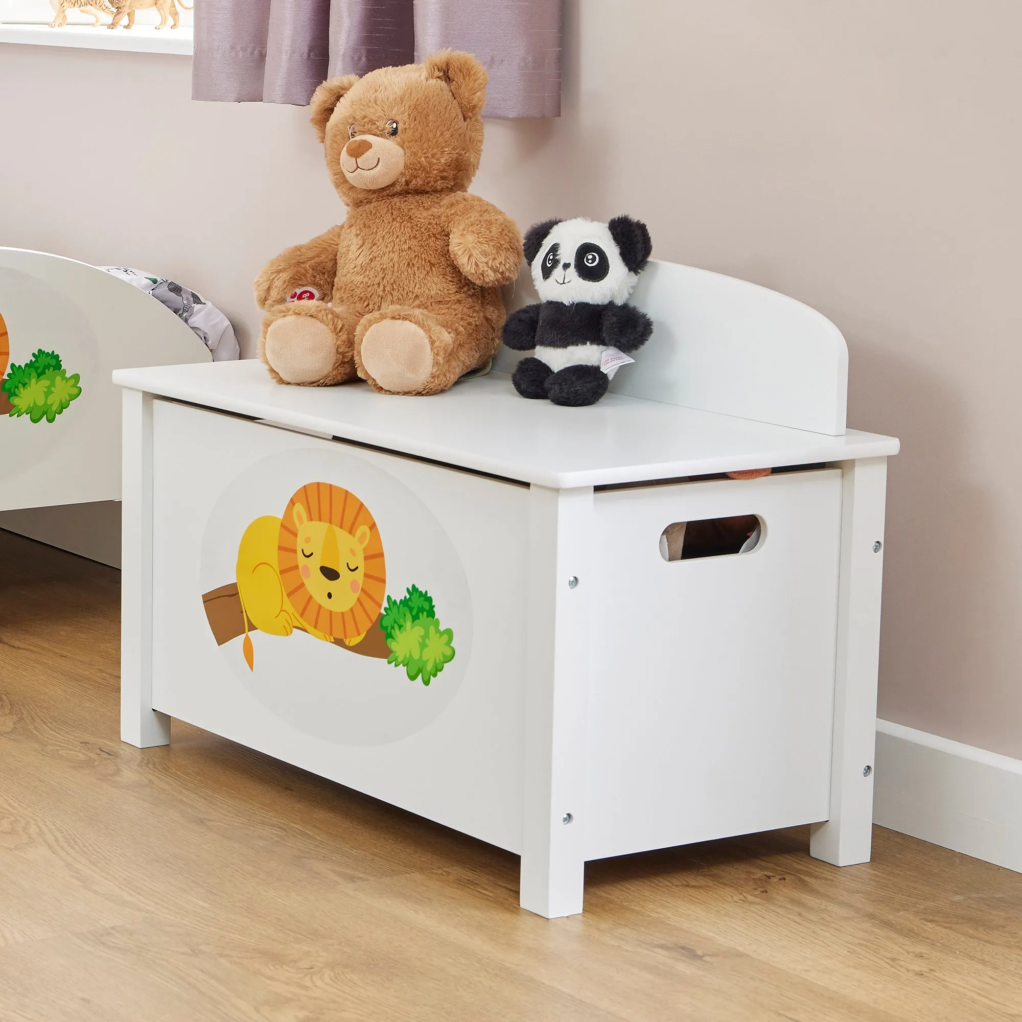 Kid’s Wooden Jungle Toy Box