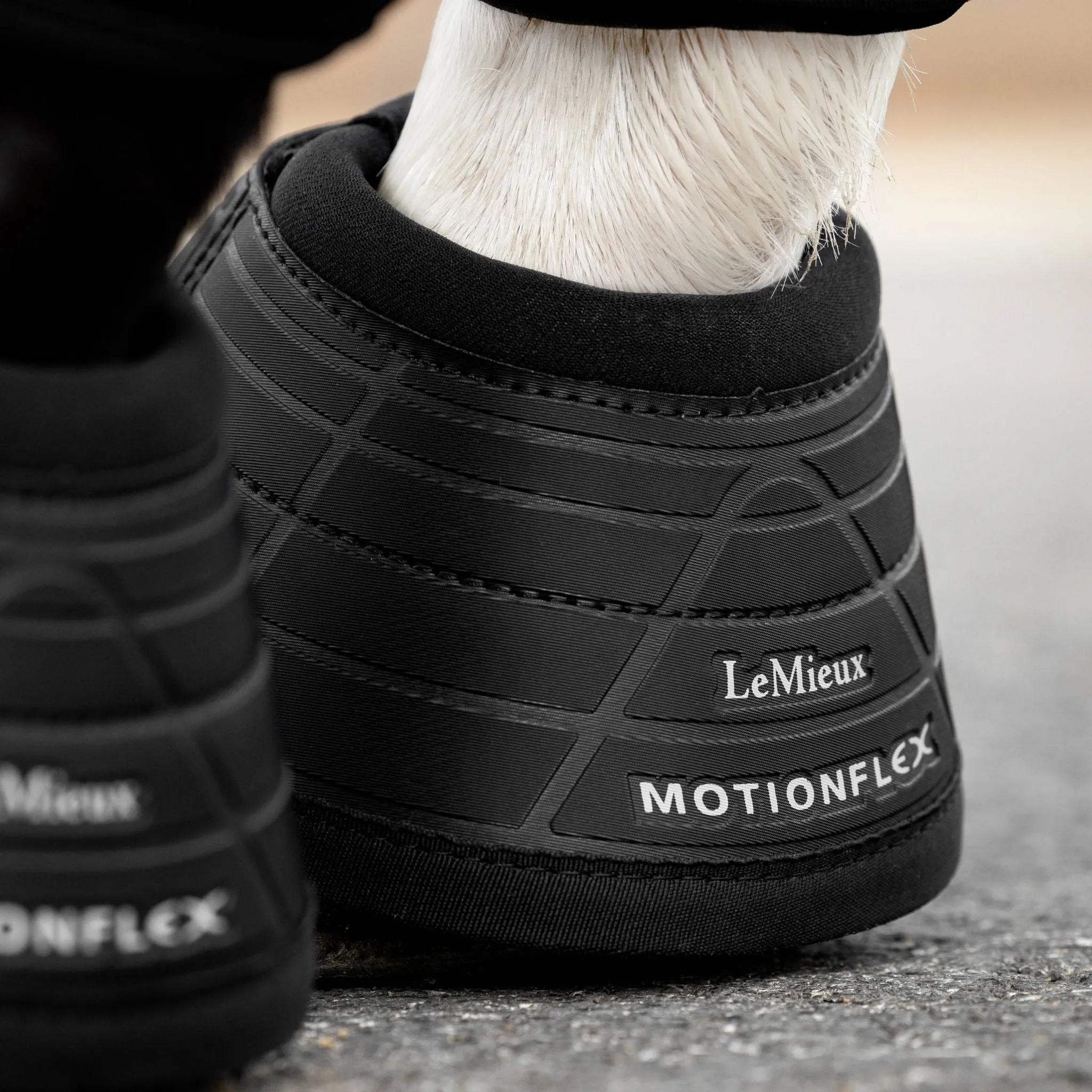 LeMieux Motionflex Over Reach Boot