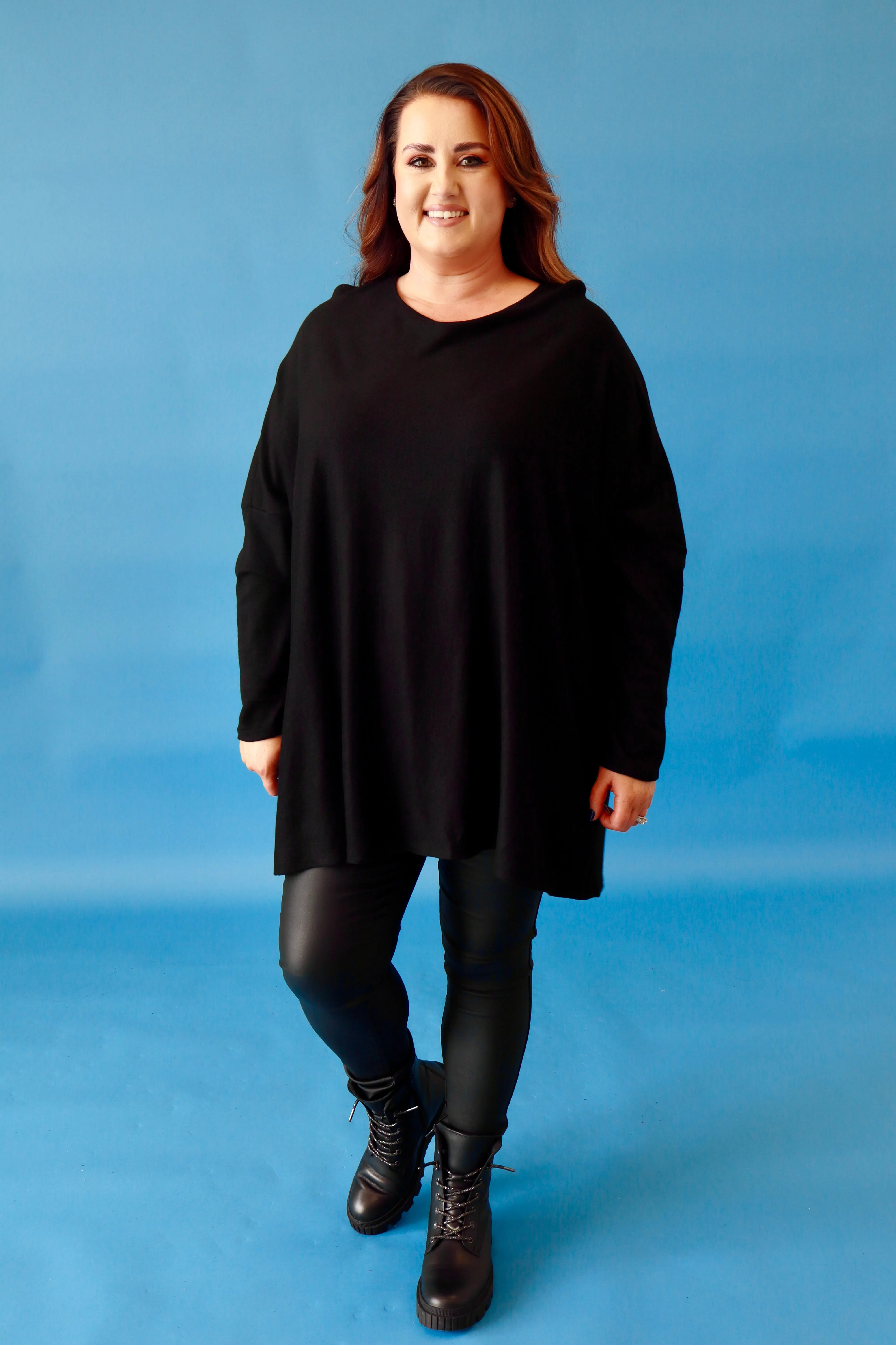 Sarah Fine Knit Jumper in Black