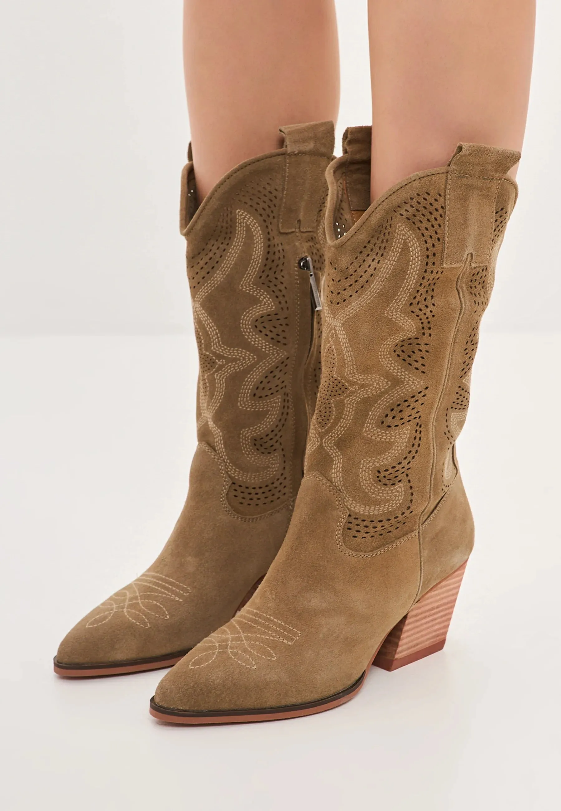 Suede Cowboy Boots Mariana - Brown