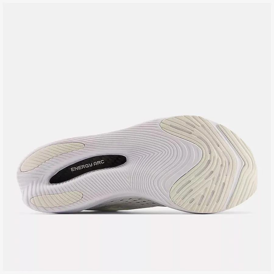 Women's SuperComp Pacer (White/White)